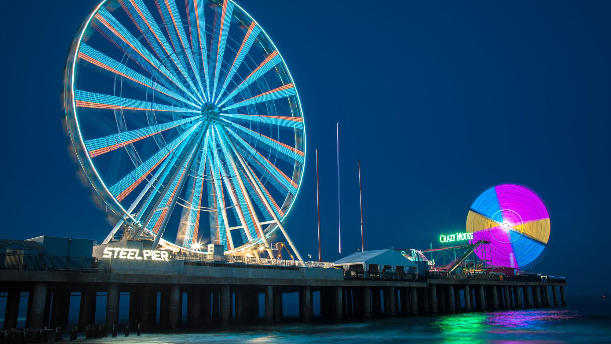 Steel Pier Ferris Wheel at Atlantic City Boardwalk