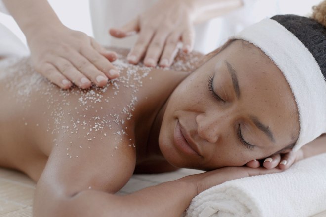 Glow Body Scrub