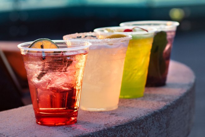 Lobby Bar outdoor drinks