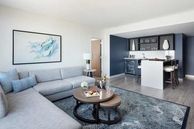 social suite